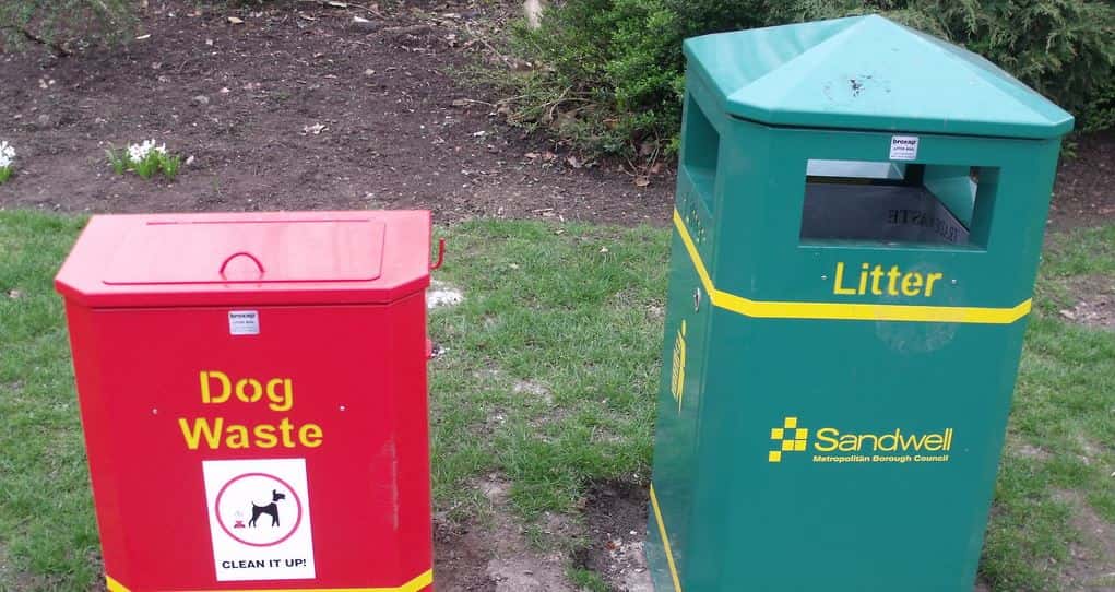 Pick Up After Your Pet Pick up after your pet box at park